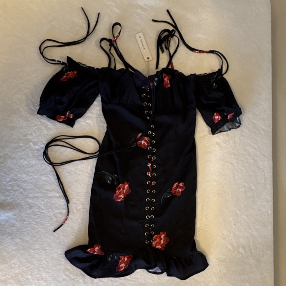 O.VIANCA Black Red Floral Smocked Ruffle Lace-Up Off Shoulder Mini Dress S